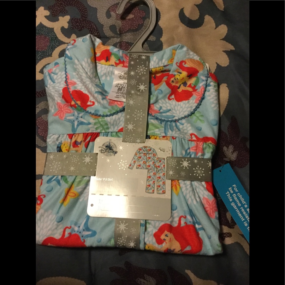 Girls pajamas